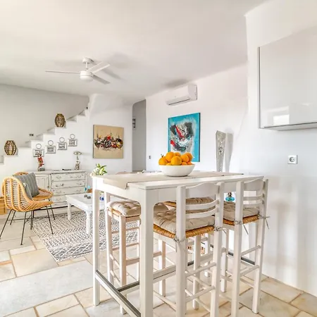 Lofos - Sea View And Jacuzzi Near Parikia