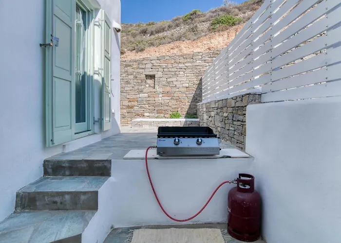 Lofos - Sea View And Jacuzzi Near Parikia Villa