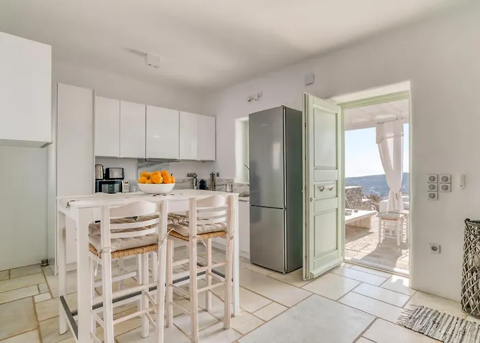 Lofos - Sea View And Jacuzzi Near Parikia Villa